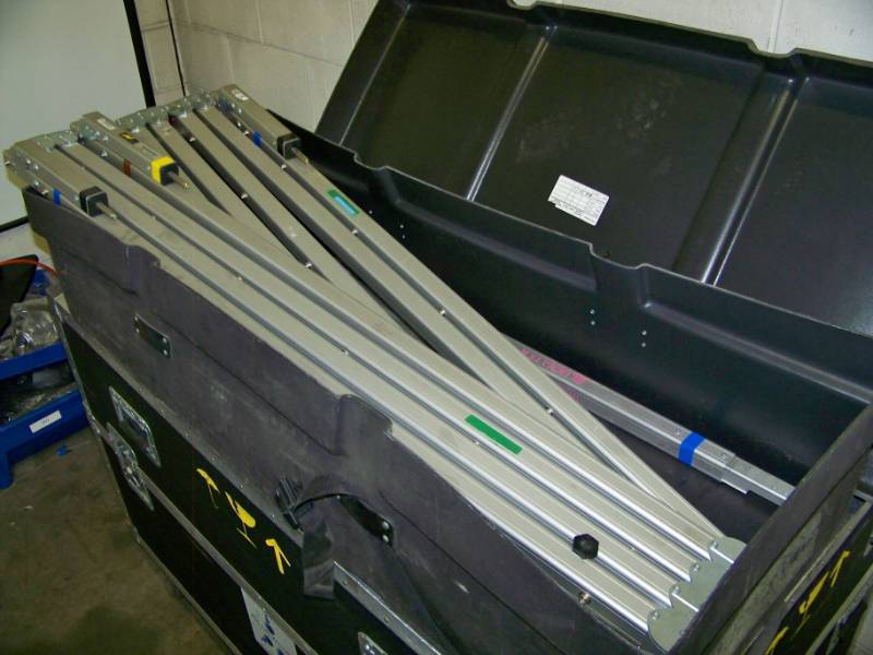 lot 75 image: Miscellaneous Fast Fold Projection Screen Frame Valance & Case