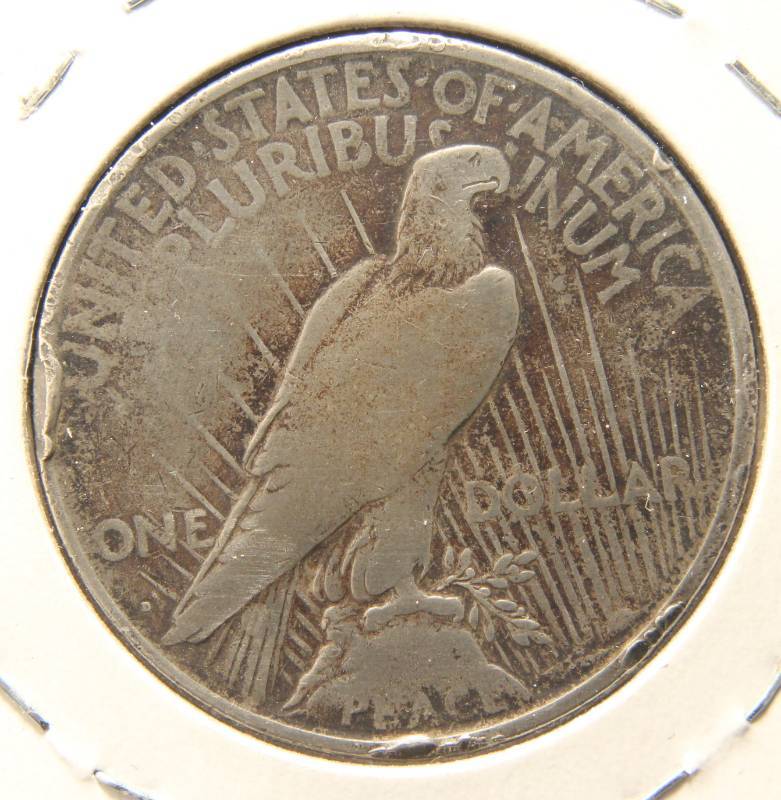 lot 52 image: 1922-D PEACE SILVER DOLLAR