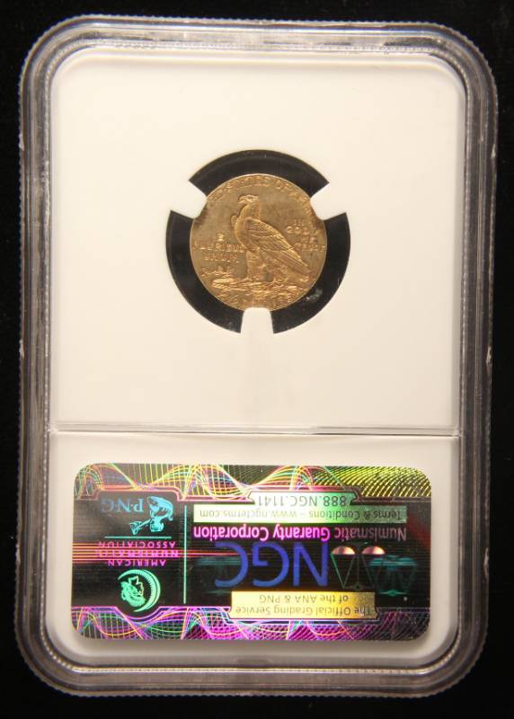 lot 10-A image: 1915 US $2.50 GOLD INDIAN AU58 NGC