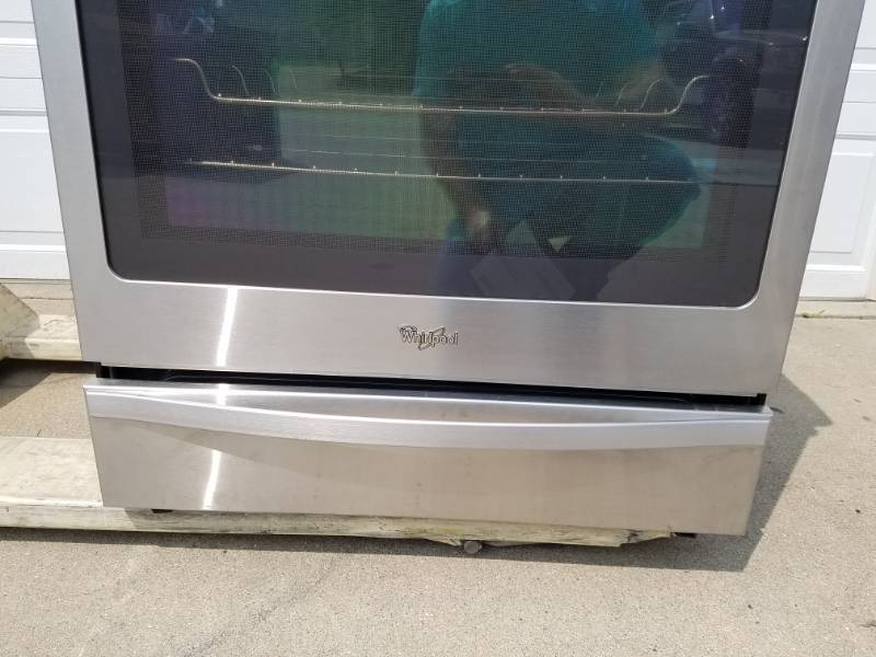 Whirlpool Convection Oven Gold Series Home by Design Showroom