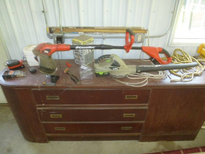 North Wall Work Benches
