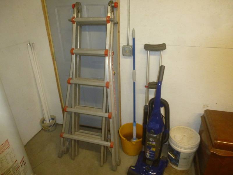 Little Giant Ladder & Vacuum