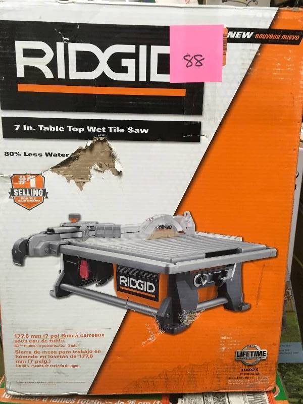 RIDGID 6.5 Amp Corded 7 in. Table Top Wet Tile Saw USED in good condition