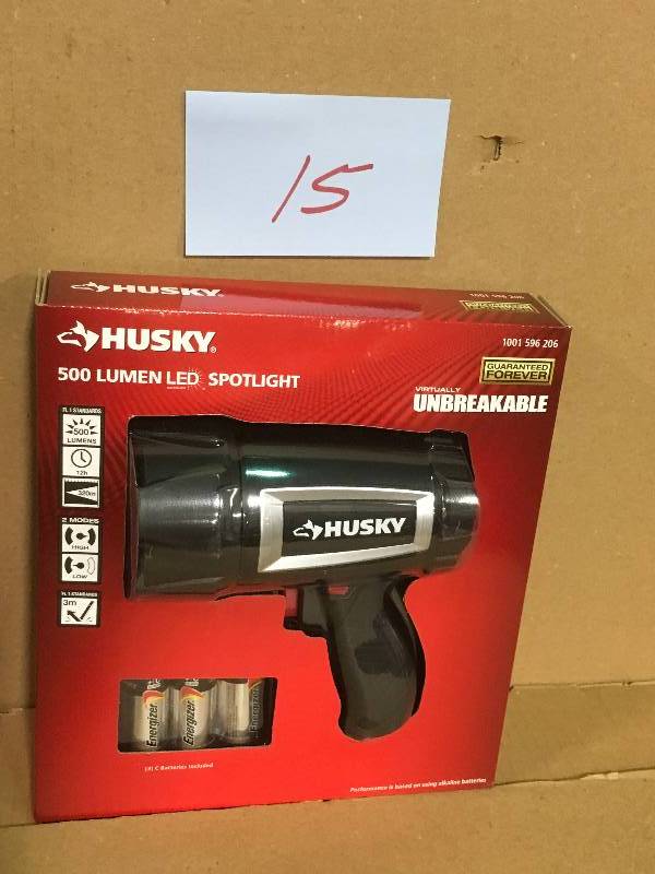 lot 15 image: Husky 500 Lumen LED Compact Unbreakable Spotlight noit used