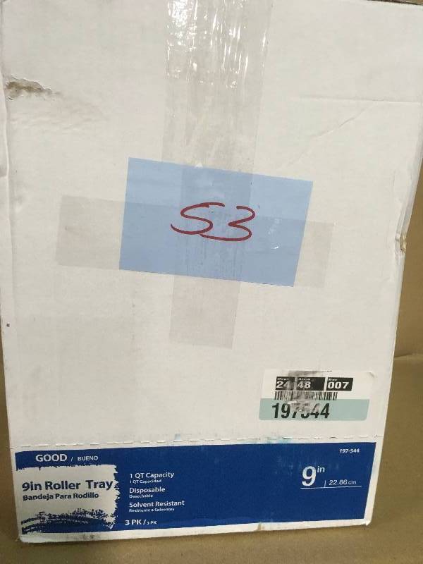 lot 53 image: 9 in. Plastic Roller Tray (3-Pack)  3 PACK in good condition