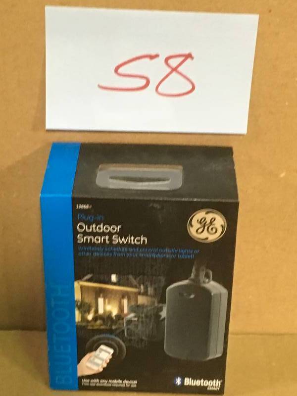 lot 58 image: GE Bluetooth Outdoor Smart Switch Timer (13868) in good condition