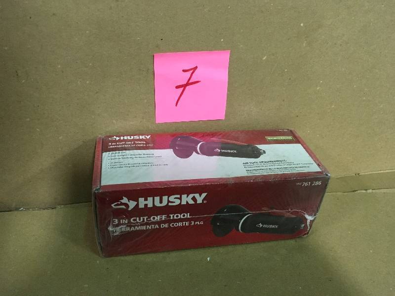 lot 7 image: Husky 3 in. Pneumatic Air Compressed Cut-Off Tool not used