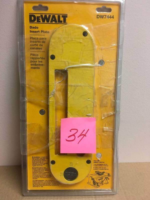 lot 34 image: DEWALT Dado Throat Plate  in good condition