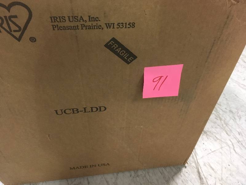 lot 91 image: IRIS 74 Qt. Weather Tight Storage Box in Clea 4PK TWO BROKEN