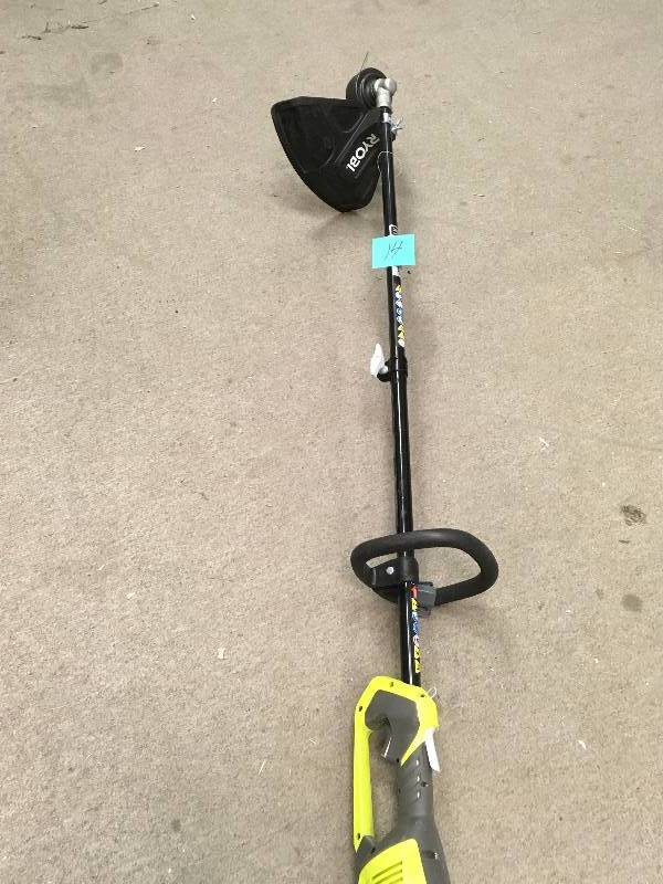 lot 14 image: Ryobi RY15124 18 10 Amp Electric String Trimmer in good condition