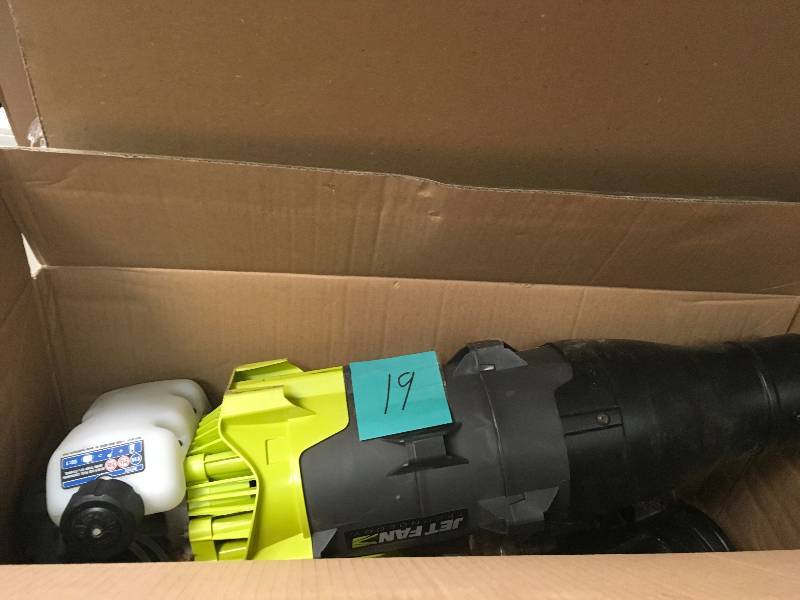 lot 19 image: RYOBI 160 MPH 520 CFM 25cc Gas Jet Fan Blower