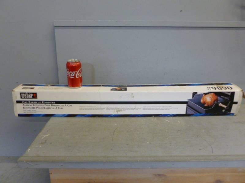 lot 5 image: Gas BBQ Rotisserie