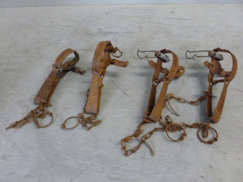 lot 37 image: Vintage Traps