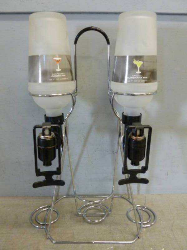 lot 72 image: Liquor Dispenser