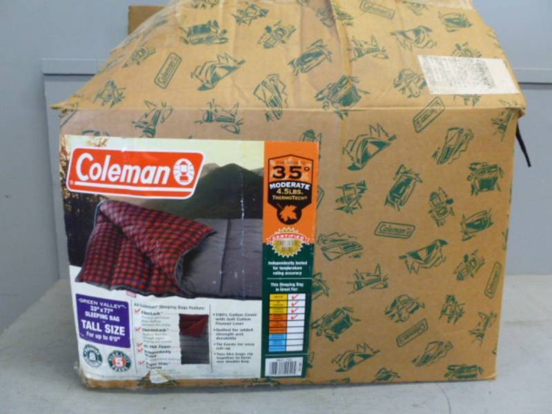 lot 100 image: Sleeping Bag