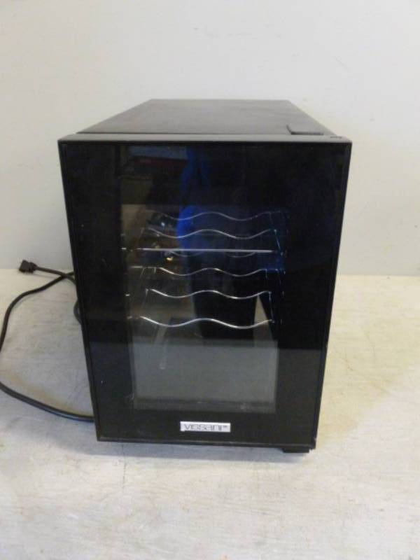 lot 106 image: Wine Refrigerator