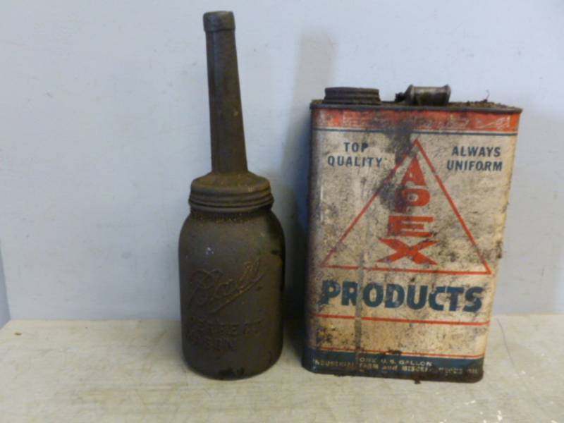 lot 153 image: Vintage Oil Can