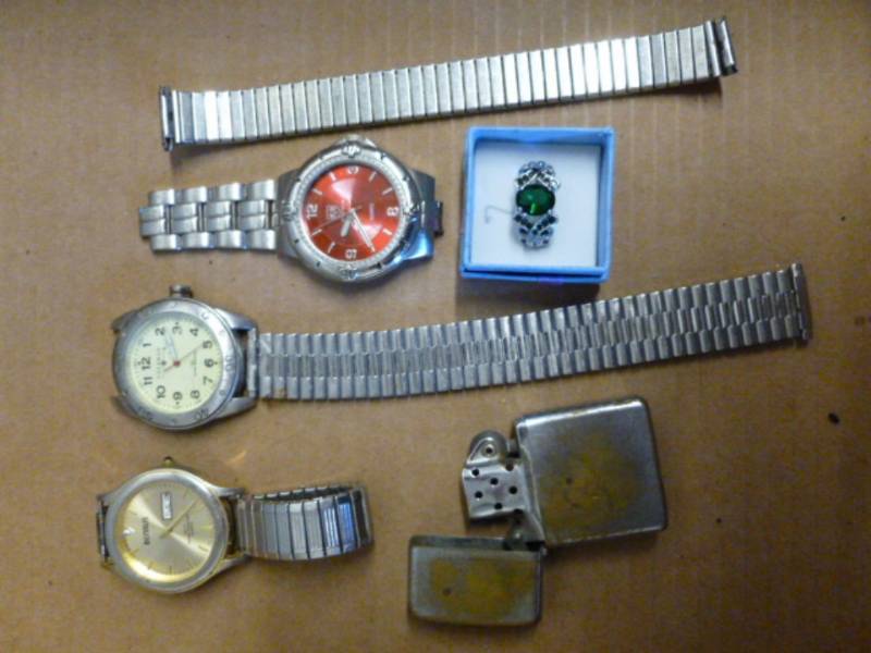 lot 164 image: Watches