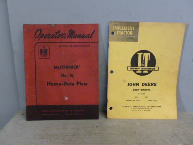 lot 173 image: Vintage Manuals