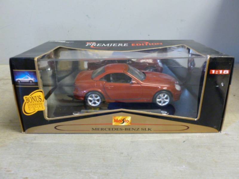 lot 181 image: Die Cast Metal Car