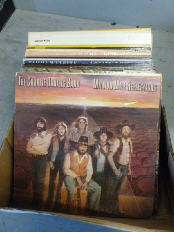 lot 191 image: Record Albums