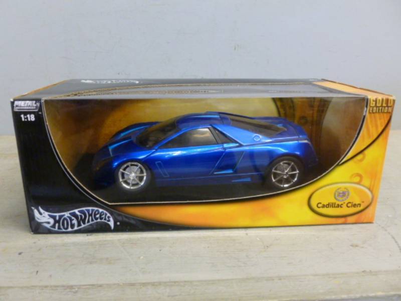 lot 198 image: Die Cast Metal Car