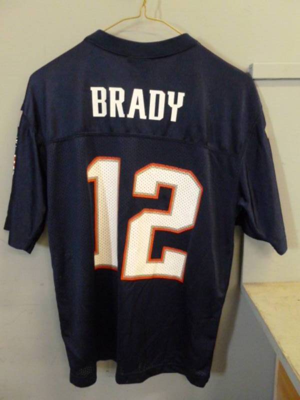 lot 212 image: Sports Jersey