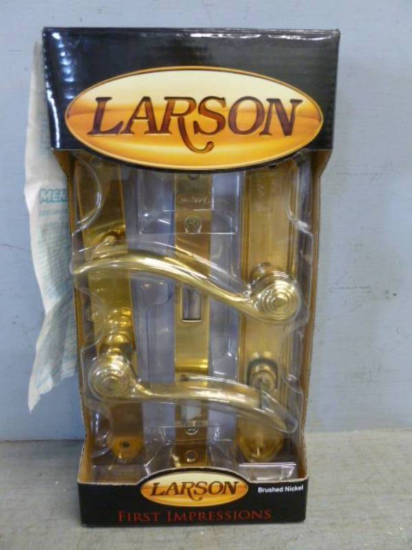 lot 222 image: New Door Knobset