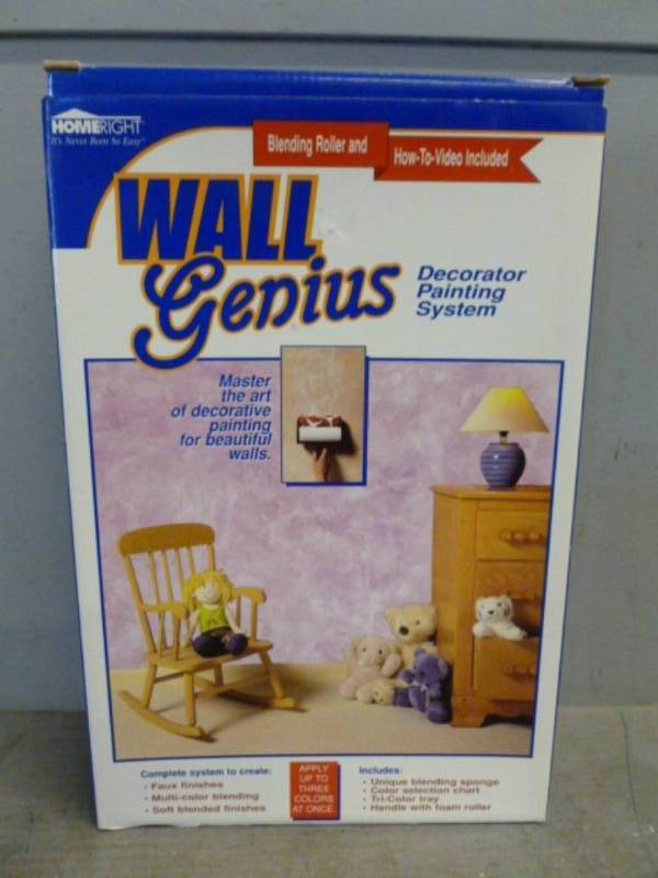 lot 230 image: New Painting Set