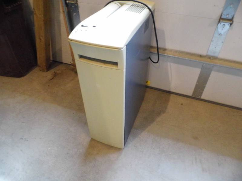 Fellows Paper Shredder