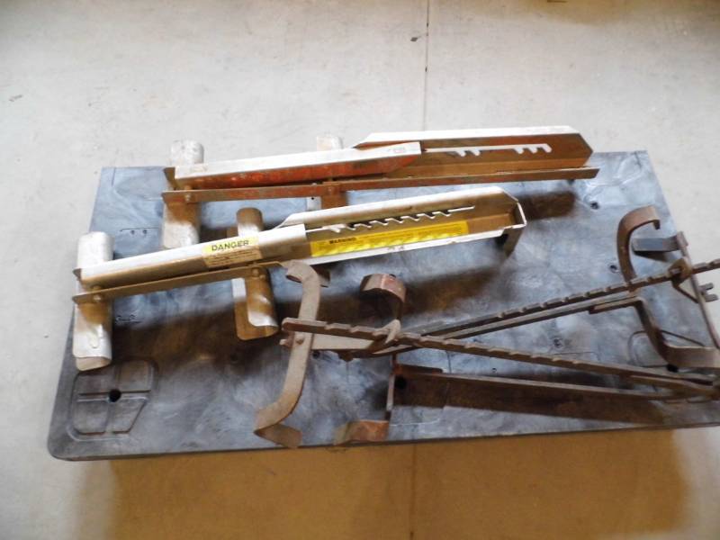 Lot of 4 Roof Jacks