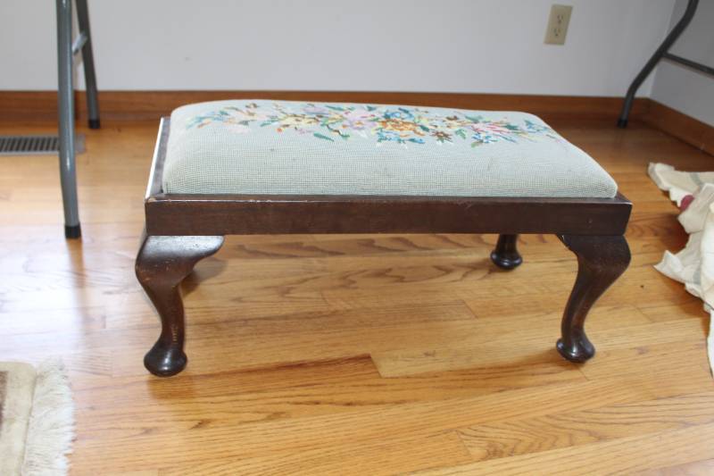lot 174 image: Decorative Wood Stool with Gray Floral Fabric Cushion