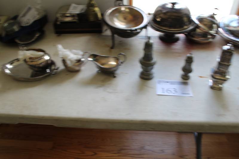 lot 163 image: Lot of (7) Salt & Pepper Shakers, Serving Bowls, Serving Trays, Gravy Boat