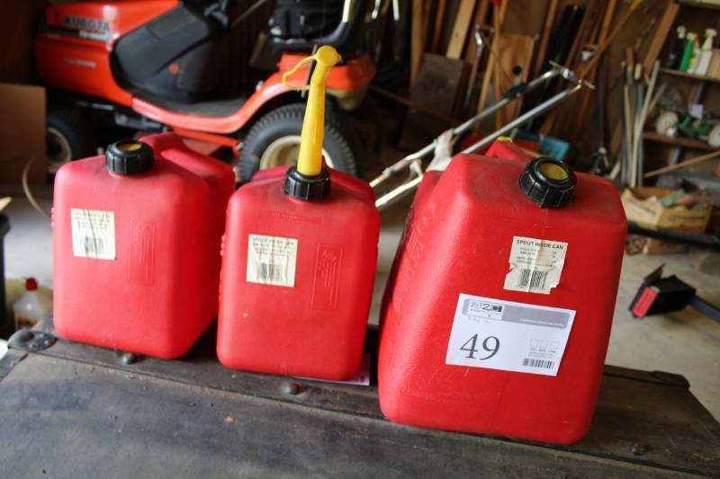lot 49 image: Lot of (3) Plastic Gasoline Cans
