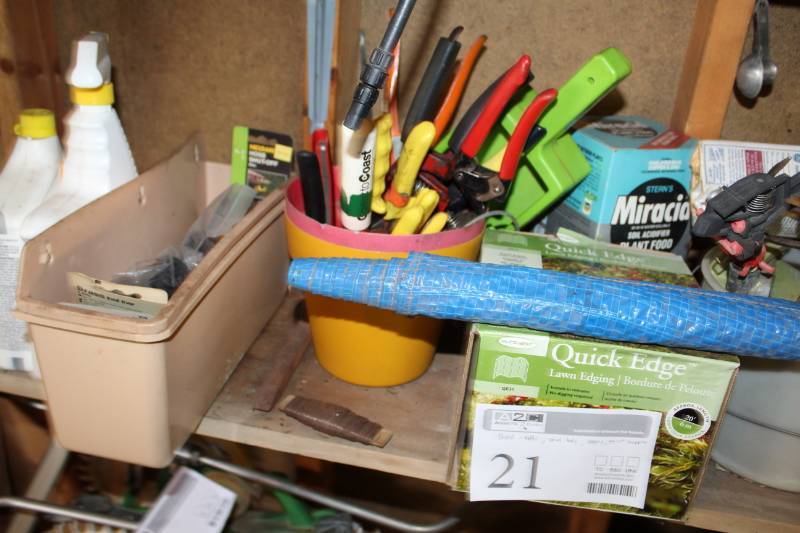 lot 21 image: Hand Tools, Yard Tools, Quick Edge Yard Edging, Paint Supplies, Clippers, Tarp