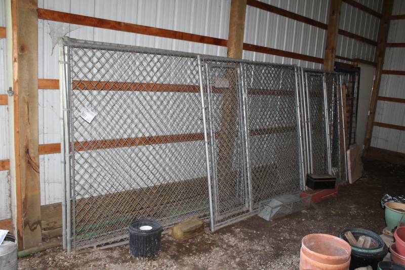 lot 360 image: Lot of (2) 5-Piece Outdoor Chain-Link Dog Kennels with Gates