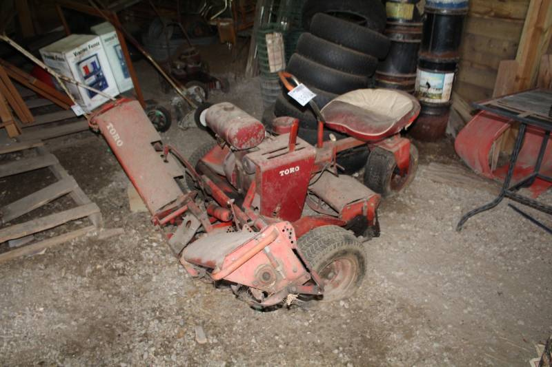 lot 350 image: Toro 3-Wheel Rider Lawn Mower with Deck Attachments, Kohler Engine K141