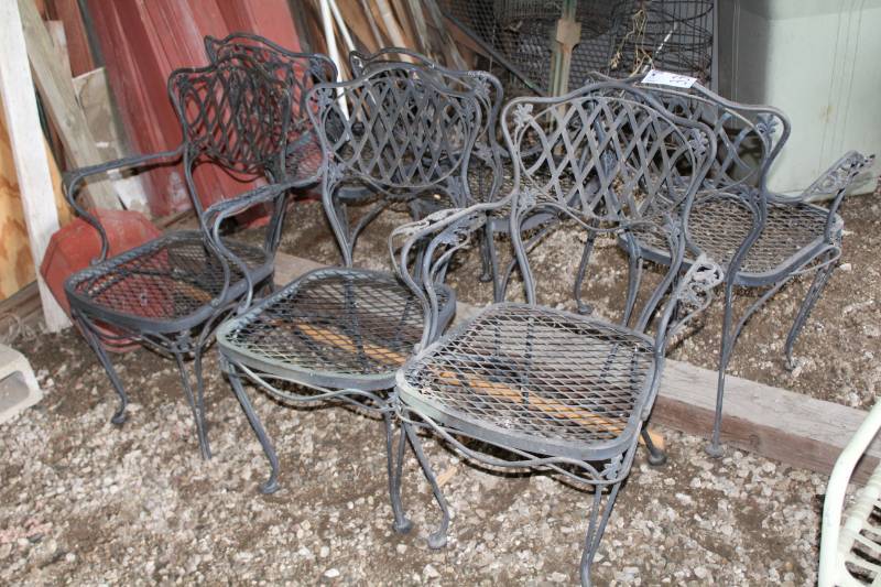 lot 330 image: Lot of (6) Metal Patio Chairs