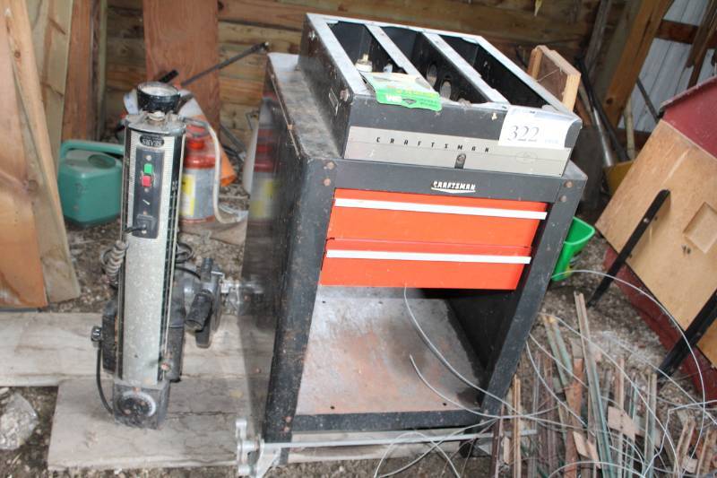 lot 322 image: Craftsman Radial 100 Table Saw with Saw Table