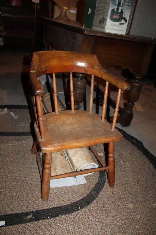 lot 279 image: Wood Dining Arm Chair