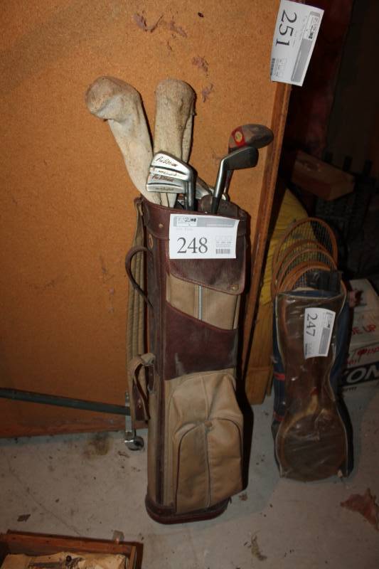 lot 248 image: Northwestern Pro Bilt Golf Club Set with Golf Bag, Club Socks