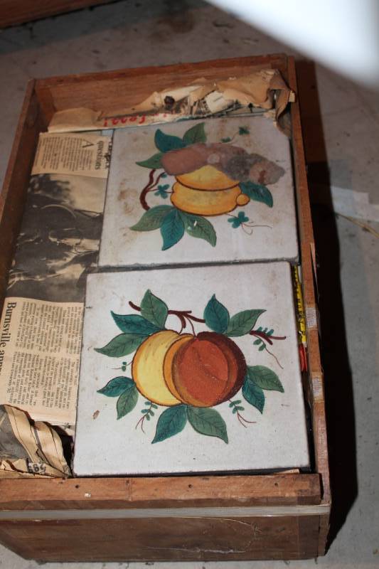 lot 249 image: Lot of (Approximately 20) Ceramic Flower Tiles