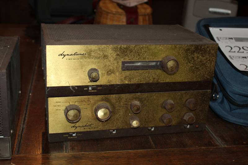 lot 229 image: Lot of (2) Dynakit Stereo with Frequency Modulation