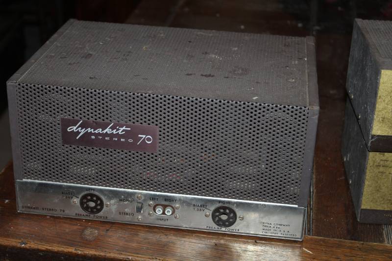lot 230 image: Dynakit Stereo 70