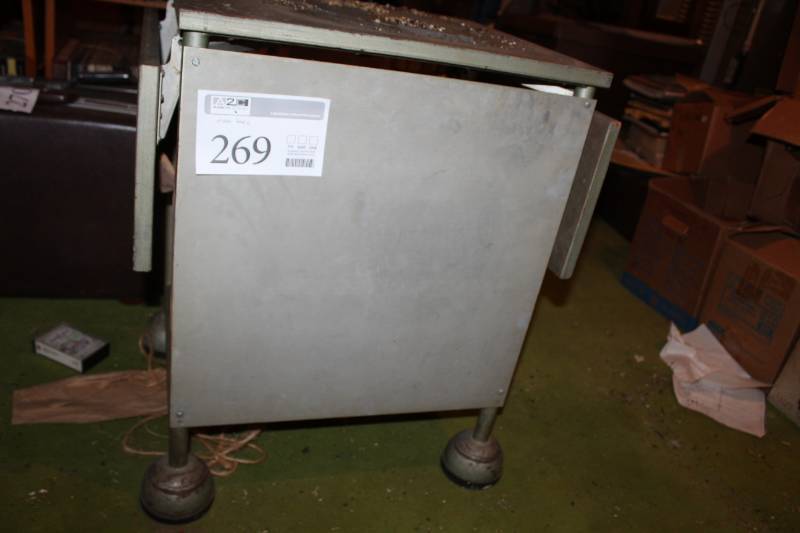 lot 269 image: Rolling Metal Table