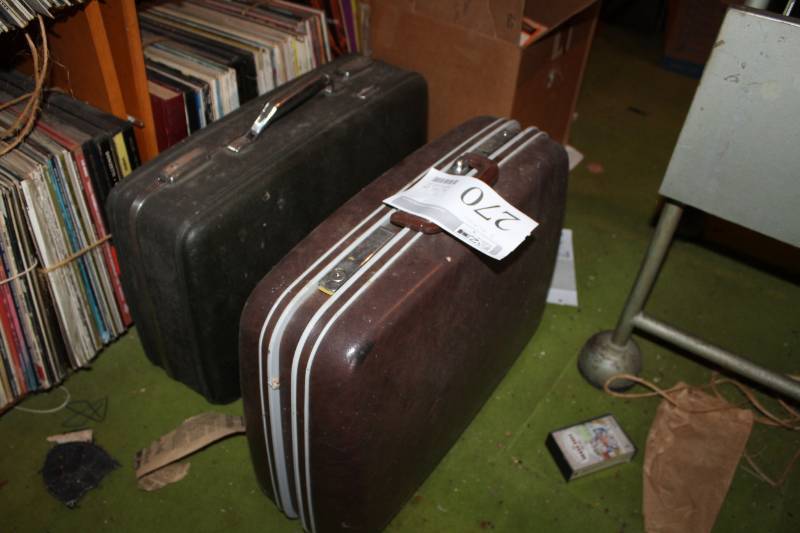 lot 270 image: Lot of (2) Suitcases