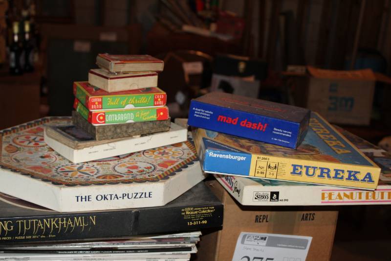 lot 274 image: Games - Puzzles, Mad Dash, Contraband, And More