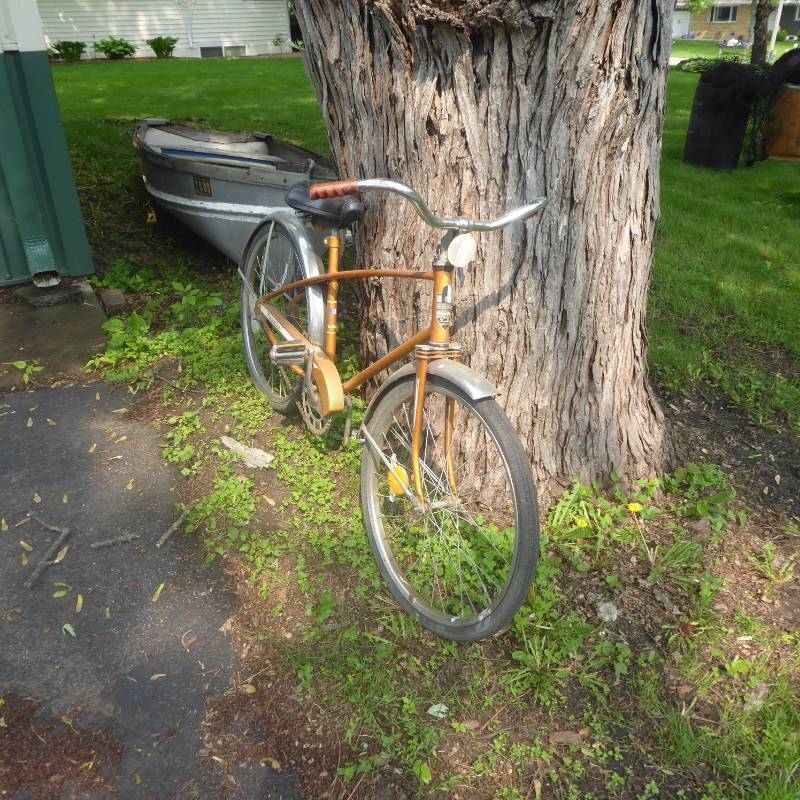 lot 76 image: Vintage Original Gambles Hiawatha Bicycle