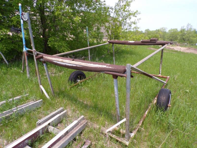 lot 12 image: Steel Boat Lift