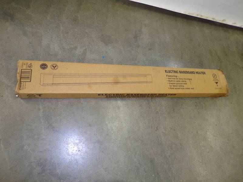 lot 84 image: 4 Baseboard Heater